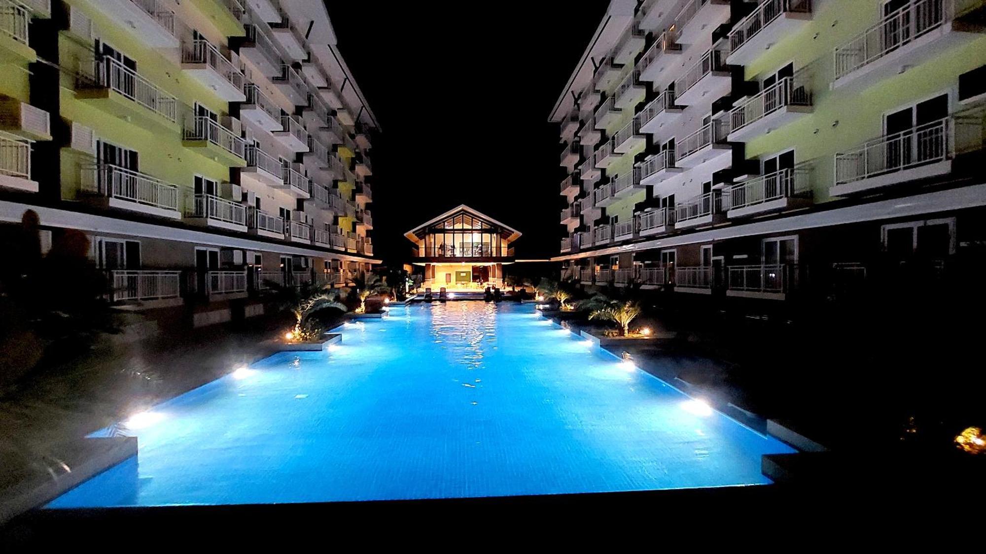 Ania Rooms@Amani Grand Residences Near Airport Lapu-Lapu City Exterior foto