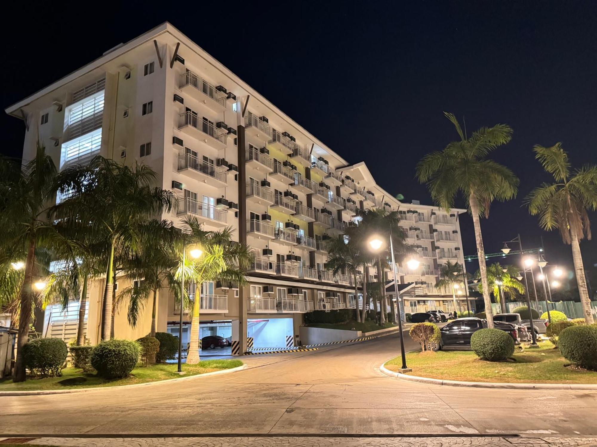 Ania Rooms@Amani Grand Residences Near Airport Lapu-Lapu City Exterior foto